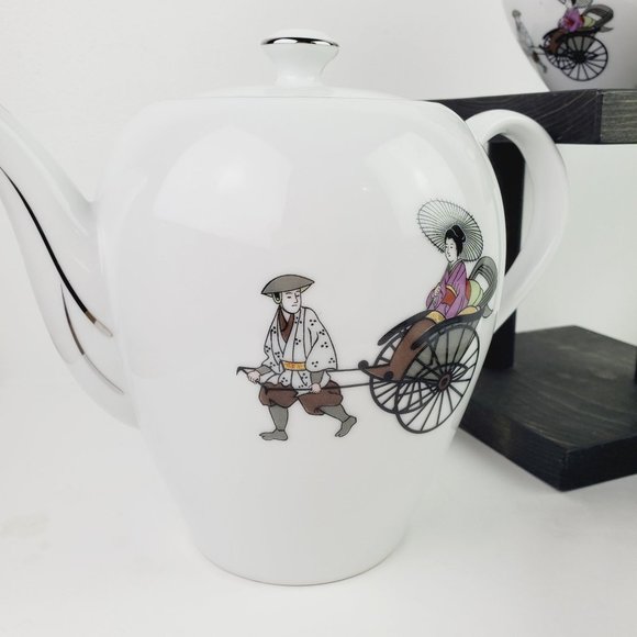 Arita China Japan Porcelain Tea Set, Woman Man Rickshaw 13 pc Set - Picture 5 of 8